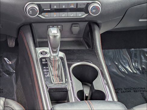 Used 2024 Nissan Altima 2.5 SR FWD image 21