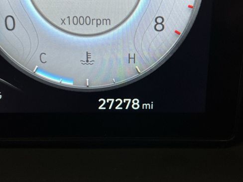 Used 2023 Hyundai Tucson Limited image 15