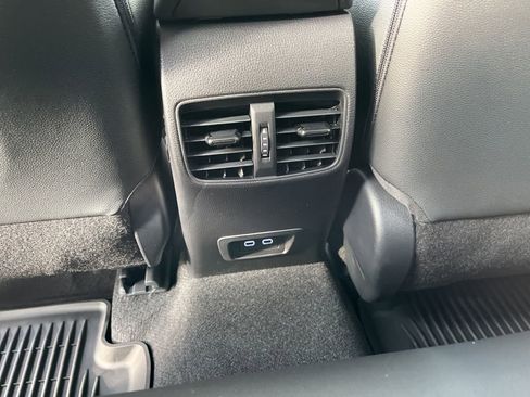 Used 2026 Toyota Corolla Cross XLE w/ Convenience Package image 22