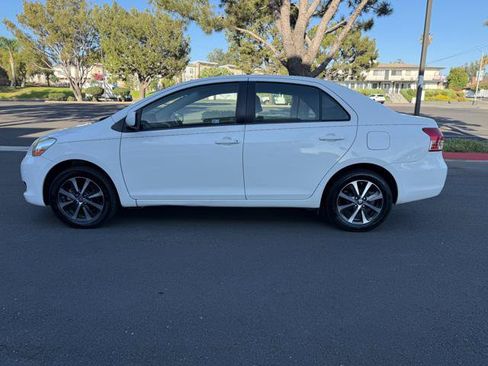 Used 2008 Toyota Yaris Sedan FWD image 3