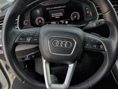 Used 2020 Audi Q7 3.0T Premium Plus AWD/4WD image 19