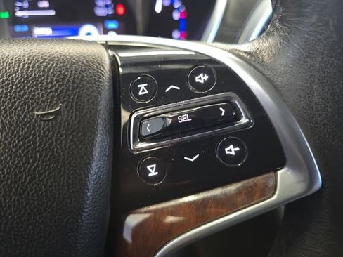 Used 2013 Cadillac SRX Luxury AWD/4WD image 21