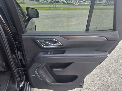 Used 2024 Chevrolet Tahoe RST w/ Luxury Package image 20