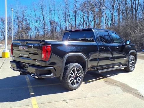 Used 2023 GMC Sierra 1500 AT4 AWD/4WD image 4