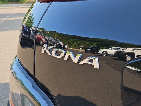 Used 2023 Hyundai Kona SEL AWD/4WD image 30