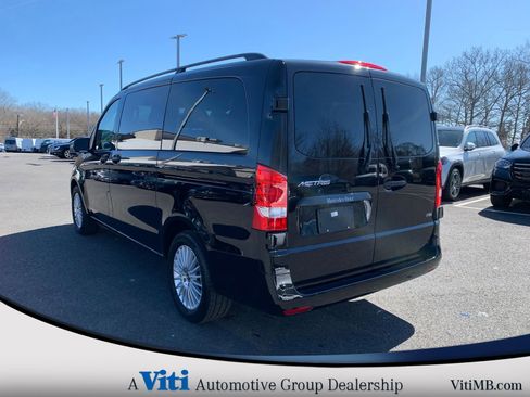 Used 2023 Mercedes-Benz Metris Passenger image 6