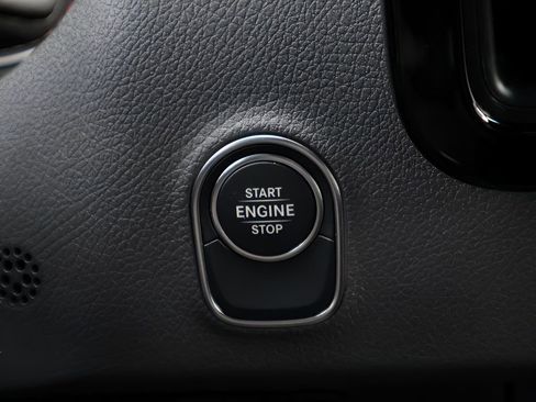 New 2025 Mercedes-Benz Sprinter 2500 image 37