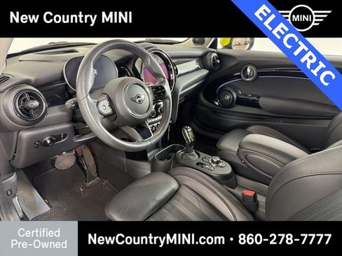 Certified 2023 MINI Cooper SE image 17