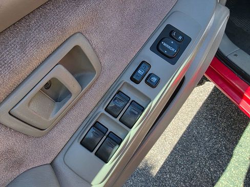 Used 2004 Toyota Tacoma 4x4 Double Cab image 11