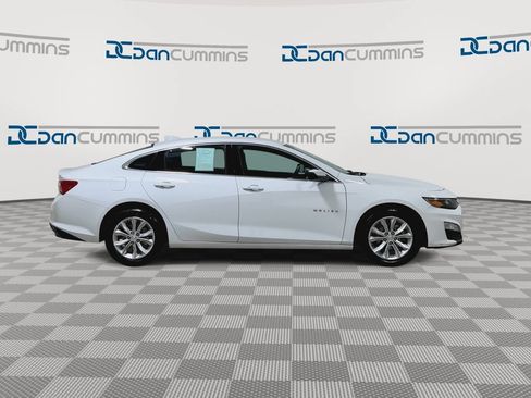 Used 2025 Chevrolet Malibu LT FWD image 9