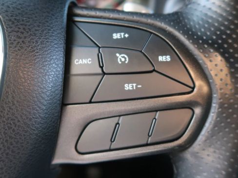 Used 2022 Dodge Charger Scat Pack w/ Plus Group image 39