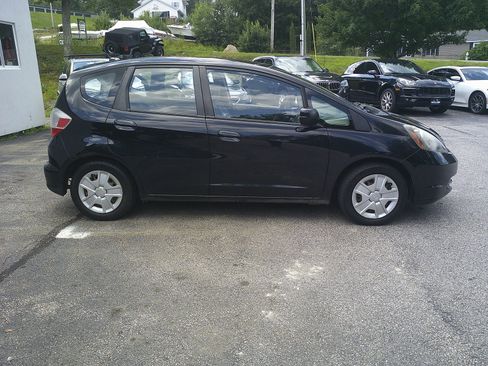 Used 2013 Honda Fit image 4