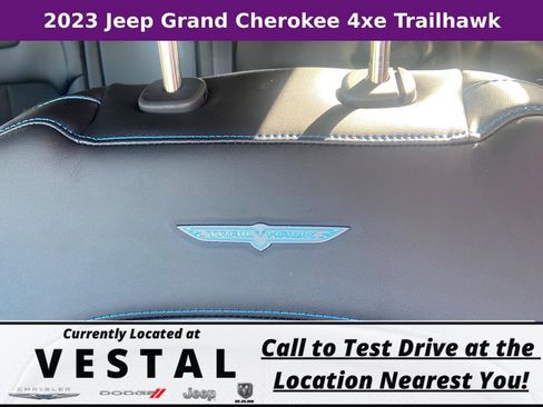 New 2023 Jeep Grand Cherokee Trailhawk w/ Luxury Tech Group III image 40