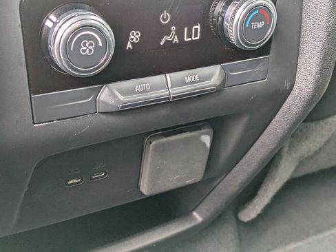 Used 2024 GMC Acadia Elevation FWD image 16
