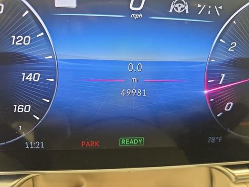 Used 2021 Mercedes-Benz S 580 4MATIC Sedan w/ AMG Line image 9