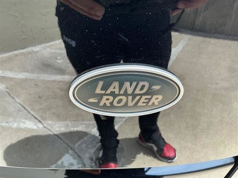 Used 2017 Land Rover Range Rover HSE AWD/4WD image 22