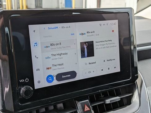 Used 2023 Toyota Corolla LE image 8