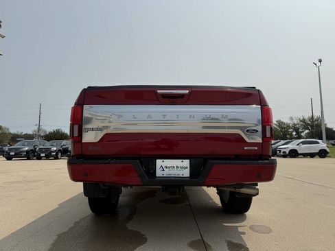 Used 2018 Ford F150 Platinum w/ Equipment Group 701A Luxury AWD/4WD image 32