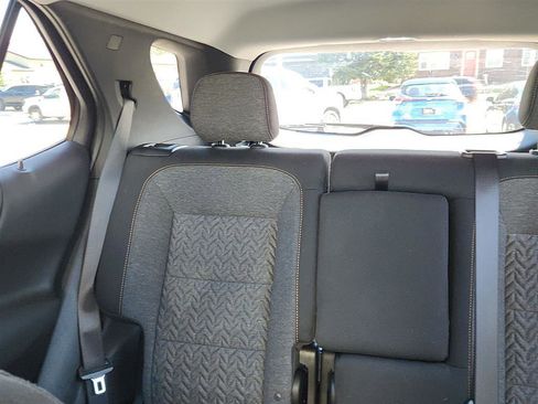 Used 2022 Chevrolet Equinox LT AWD/4WD image 19