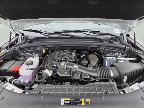 New 2025 Jeep Grand Cherokee L Altitude image 34