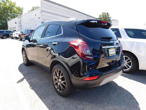 Used 2019 Buick Encore Sport Touring AWD/4WD image 6