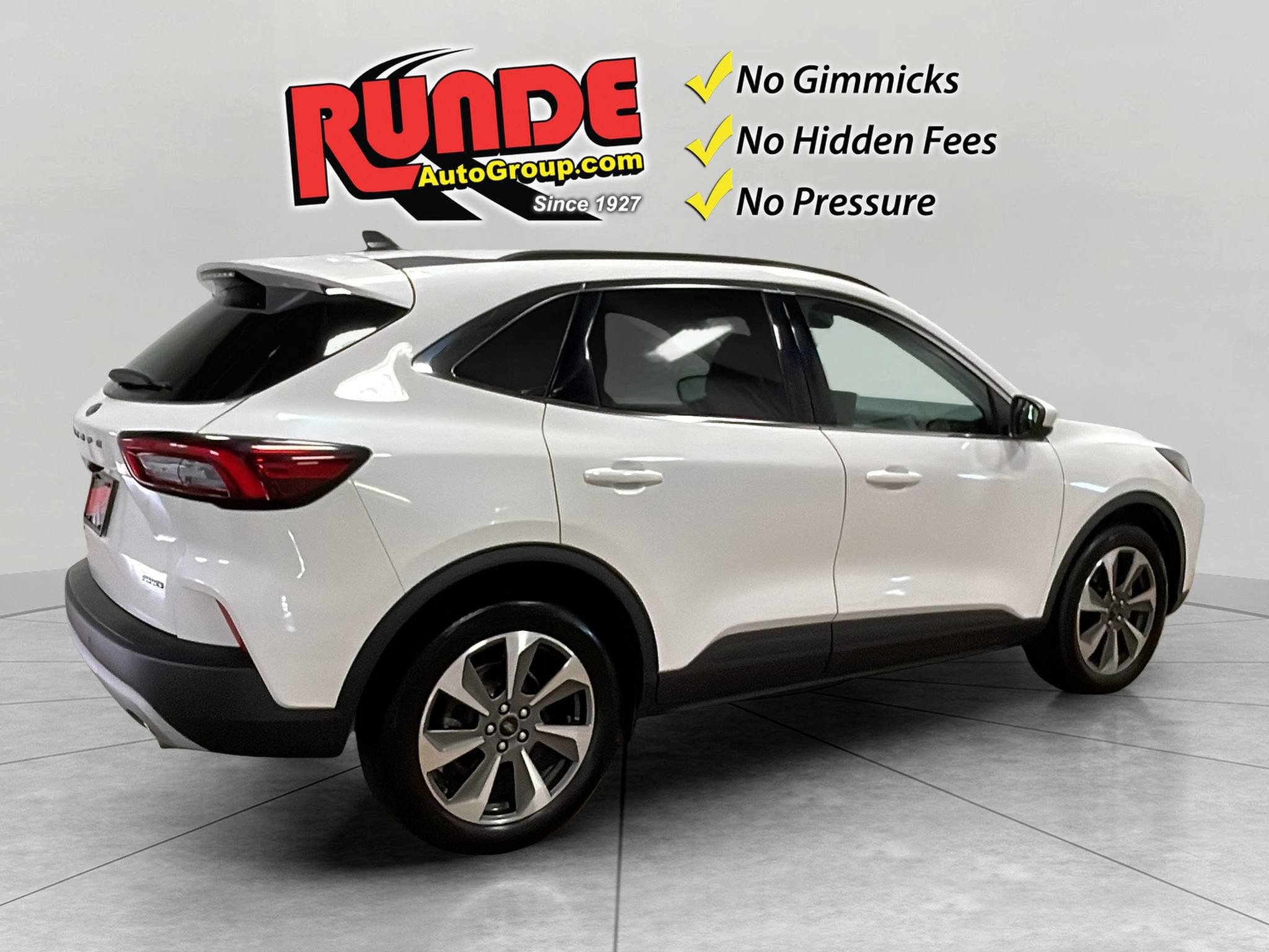 Used 2024 Ford Escape Platinum AWD/4WD image 6