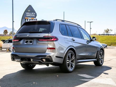 New 2026 BMW X7 xDrive40i w/ M Sport Package image 5