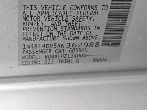 Used 2024 Nissan Altima 2.5 SV image 43