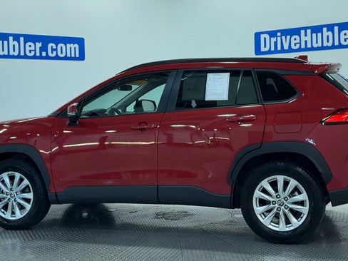 Used 2024 Toyota Corolla Cross LE w/ Moonroof Package AWD/4WD image 5