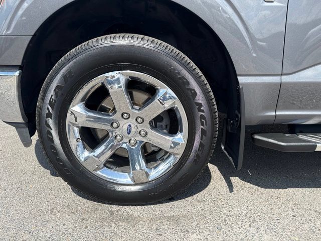 Used 2023 Ford F150 XLT w/ Equipment Group 302A High AWD/4WD image 4