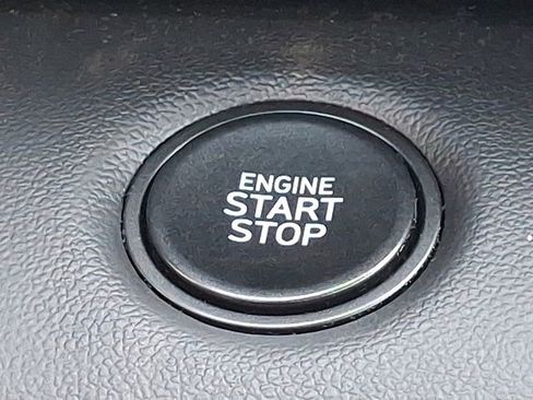 Certified 2025 Hyundai Elantra Sport FWD image 24