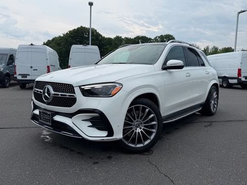 Used 2026 Mercedes-Benz GLE 350 4MATIC image 3