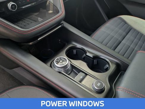 Used 2025 Ford Explorer ST-Line w/ Premium Package AWD/4WD image 24
