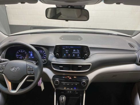 Used 2019 Hyundai Tucson SE image 10