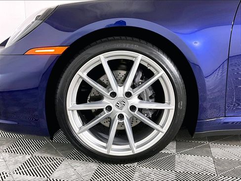 Certified 2022 Porsche 911 Carrera RWD image 26