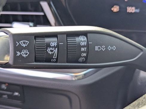 Used 2025 Chevrolet Suburban LT w/ Comfort Package image 10