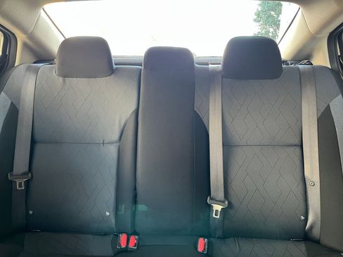 Used 2025 Nissan Versa SV image 38