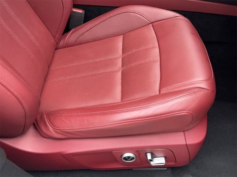 Used 2021 Maserati Levante S GranSport image 46