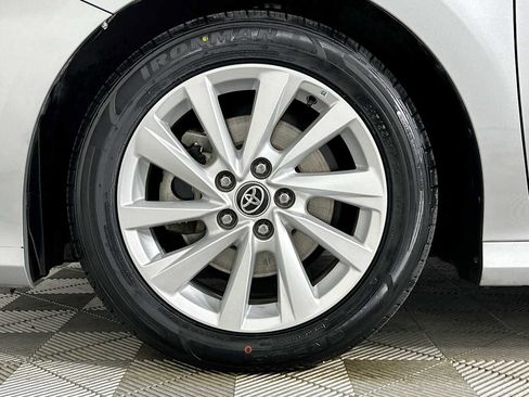 Used 2022 Toyota Camry LE image 27