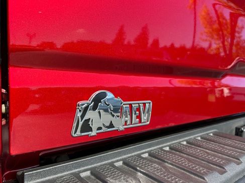 New 2025 GMC Sierra 2500 AT4X w/ AT4X AEV Edition image 37