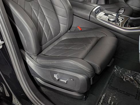 Certified 2023 BMW X5 xDrive40i w/ Premium Package image 34