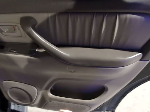 Used 2006 Toyota Sequoia Limited image 28