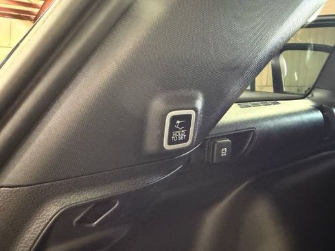 Used 2025 Jeep Grand Cherokee Altitude AWD/4WD image 29