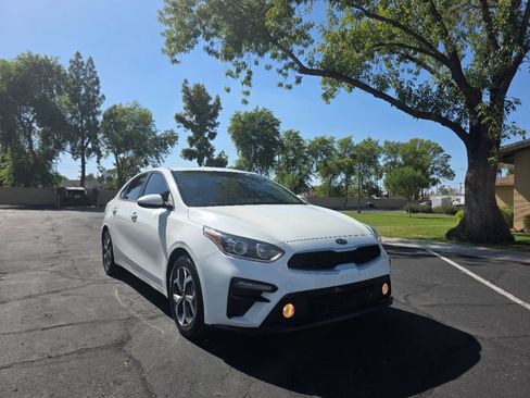 Used 2021 Kia Forte LXS FWD image 1