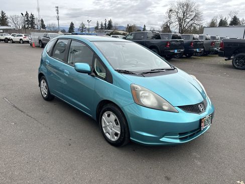 Used 2013 Honda Fit image 5