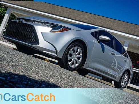 Used 2021 Toyota Corolla LE FWD image 4