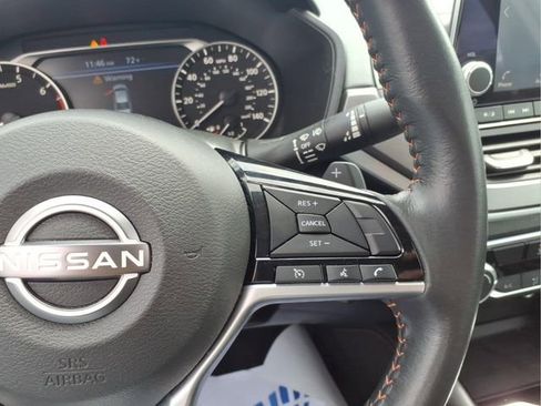 Used 2023 Nissan Altima 2.5 SR AWD/4WD image 16