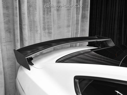 Used 2022 Ford Mustang Shelby GT500 w/ Carbon Fiber Track Pack RWD image 43