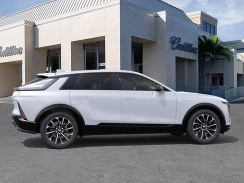 New 2026 Cadillac Lyriq Sport w/ LPO, Floor Liner Package RWD image 5