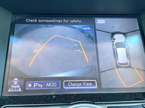 Used 2014 INFINITI QX70 AWD w/ Premium Package image 23
